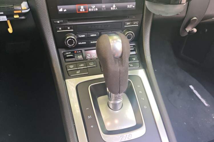 Used Porsche 718 2016 Boxster 2.0T Gear Lever
