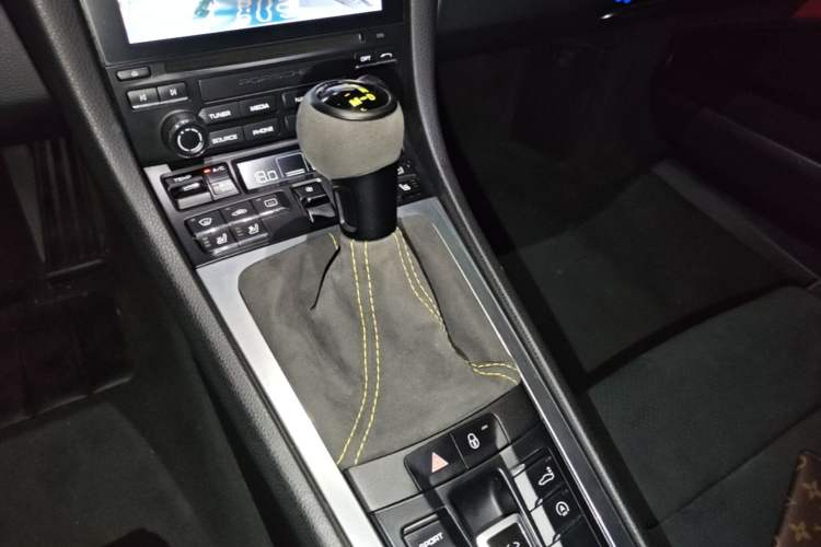 Used Porsche 718 2016 Boxster 2.0T Gear Lever