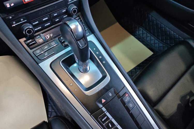 Used Porsche 718 2016 Cayman 2.0T Gear Lever