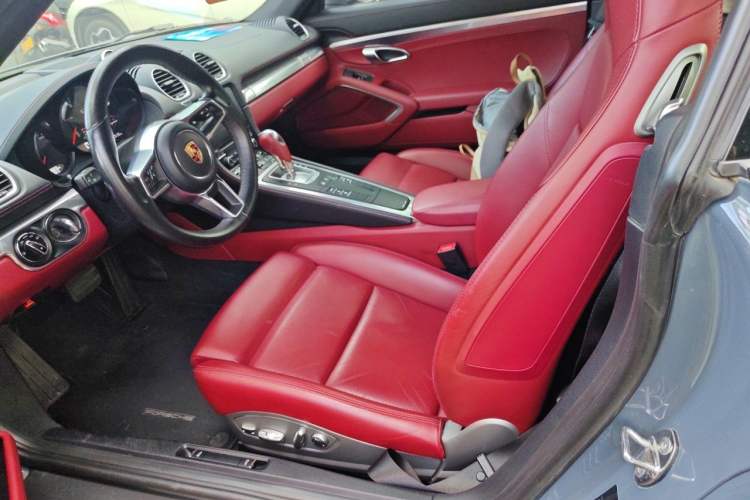 Used Porsche 718 2016 Cayman 2.0T Left Rear Seat