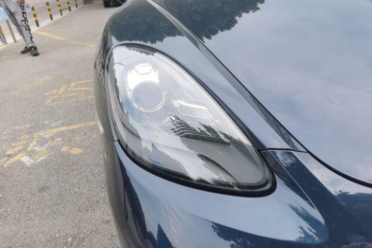 Used Porsche 718 2016 Cayman 2.0T Right Front Headlight