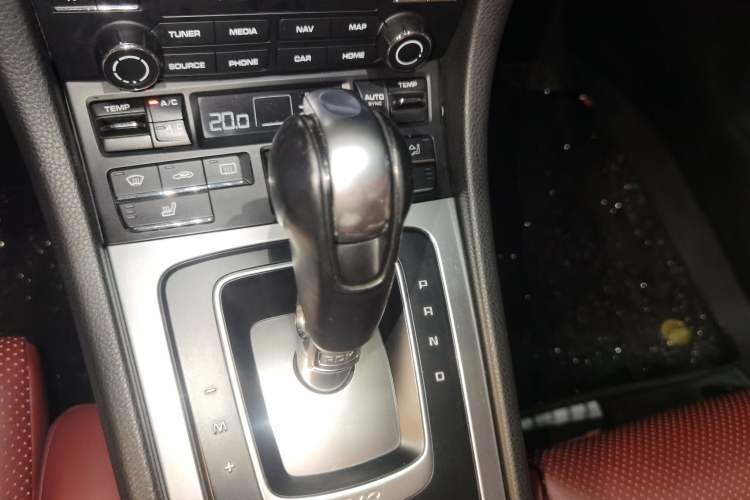 Used Porsche 718 2016 Boxster 2.0T Gear Lever