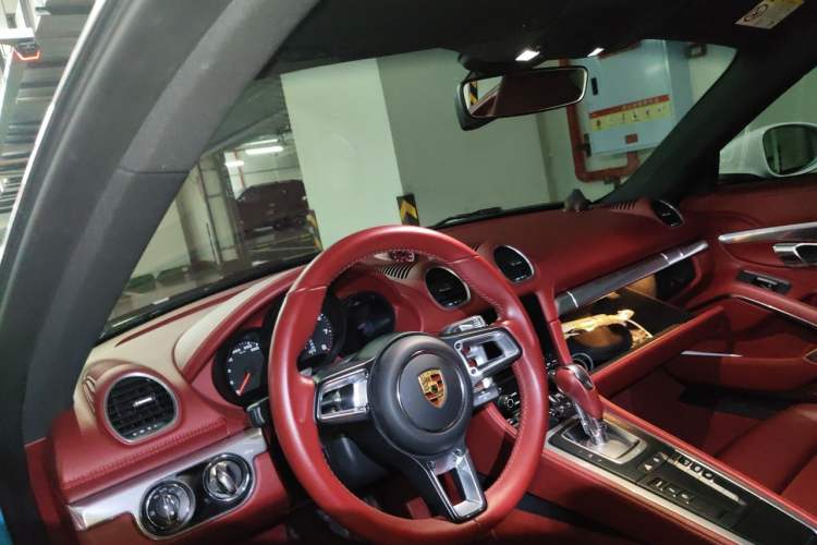 Used Porsche 718 2016 Cayman 2.0T Headliner