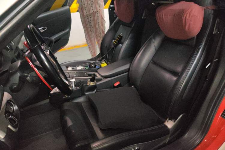 Used Porsche 718 2016 Cayman 2.0T Left Front Seat