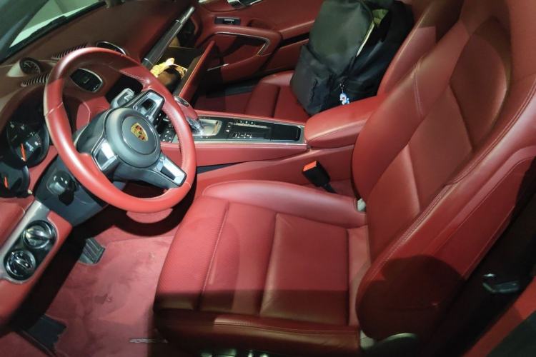 Used Porsche 718 2016 Cayman 2.0T Left Front Seat