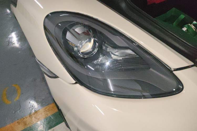 Used Porsche 718 2016 Cayman 2.0T Right Front Headlight