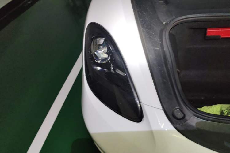 Used Porsche 718 2016 Cayman 2.0T Right Front Headlight