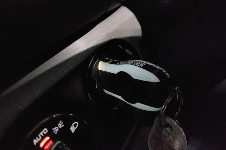 Used Porsche 718 2016 Cayman 2.0T Vehicle Key