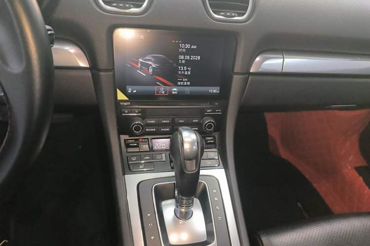 Used Porsche 718 2016 Cayman 2.0T Audio And AC Panel