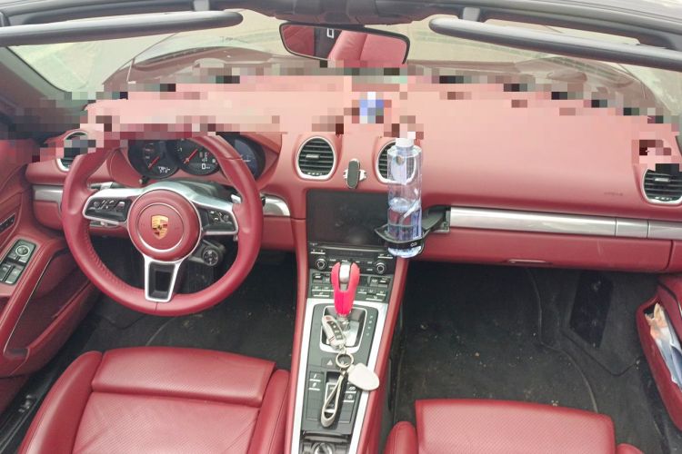 Used Porsche 718 2016 Boxster 2.0T Center Console