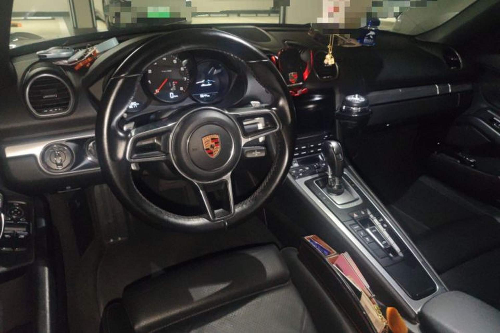 Used Porsche 718 2016 Boxster 2.0T Center Console