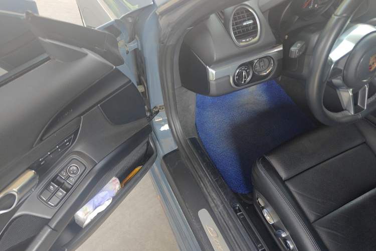 Used Porsche 718 2016 Boxster 2.0T Driver Seat