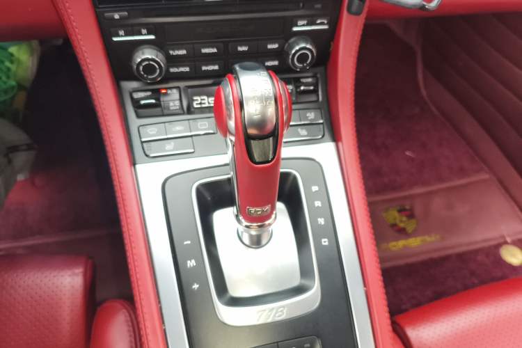 Used Porsche 718 2016 Cayman 2.0T Gear Lever
