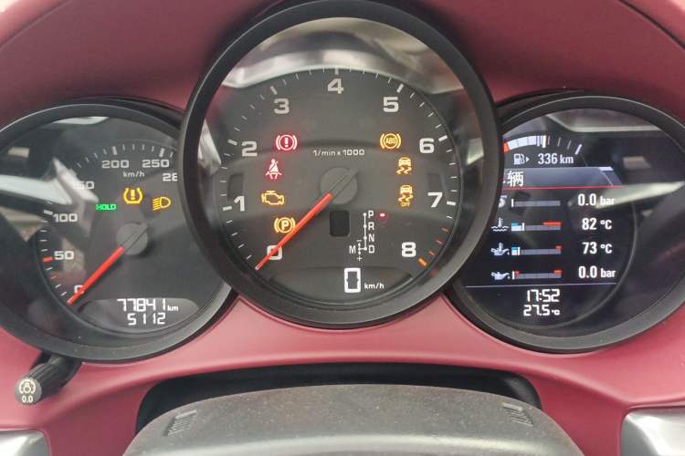 Used Porsche 718 2016 Boxster 2.0T Instrument Cluster