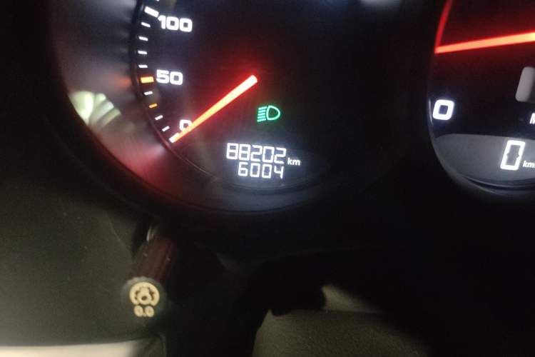 Used Porsche 718 2016 Cayman 2.0T Odometer Close Up