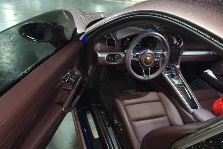 Used Porsche 718 2016 Cayman 2.0T Driver Seat