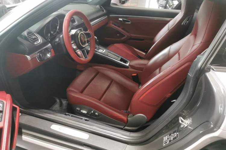 Used Porsche 718 2016 Cayman 2.0T Driver Seat