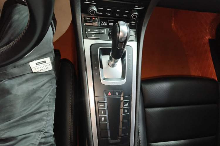 Used Porsche 718 2016 Cayman 2.0T Gear Lever