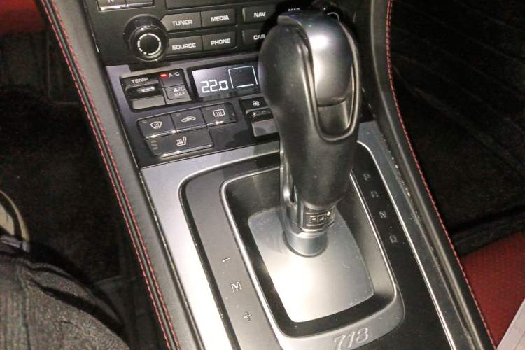 Used Porsche 718 2016 Boxster S 2.5T Gear Lever