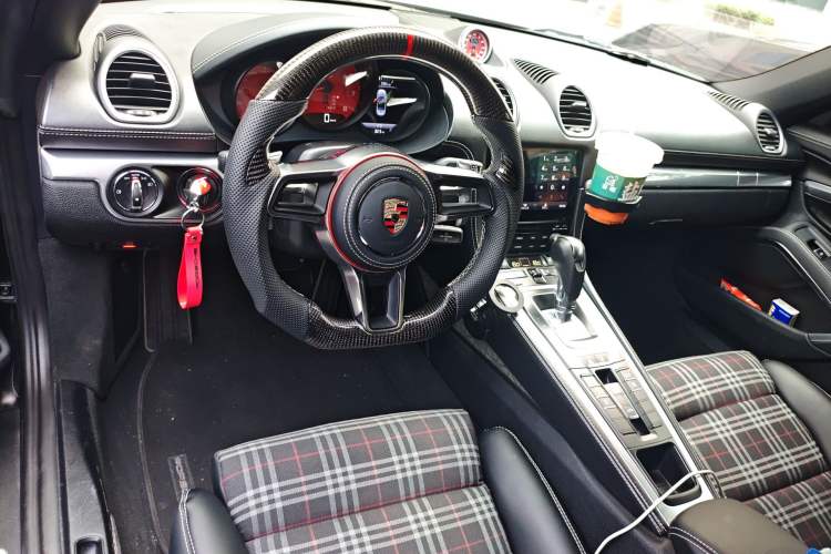 Used Porsche 718 2016 Boxster S 2.5T Center Console