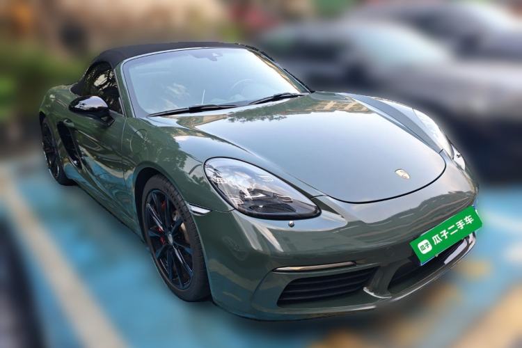 Used Porsche 718 2016 Boxster S 2.5T Front Right 45 Deg