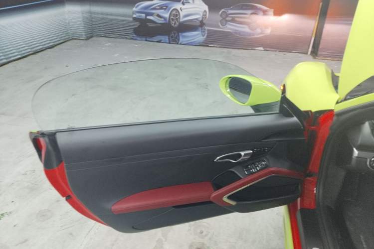 Used Porsche 718 2016 Boxster 2.0T Interior 7