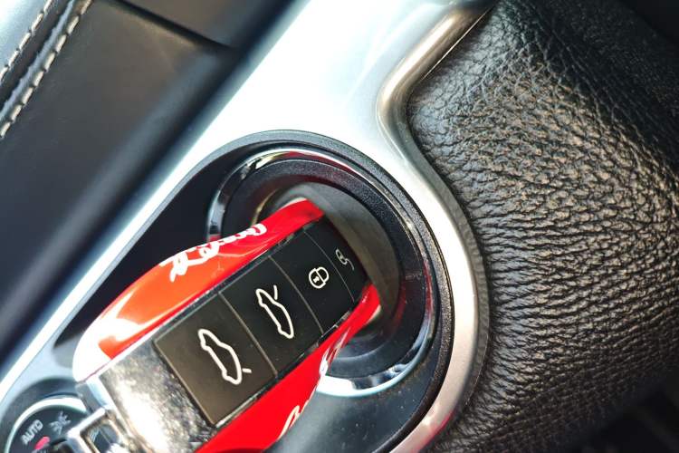 Used Porsche 718 2016 Boxster S 2.5T Vehicle Key