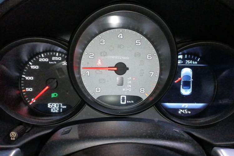 Used Porsche 718 2016 Boxster S 2.5T Instrument Cluster