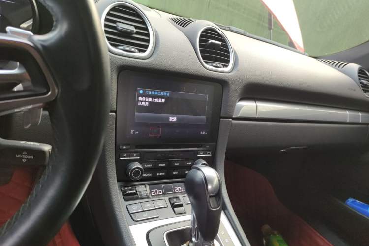 Used Porsche 718 2016 Cayman 2.0T Audio And AC Panel