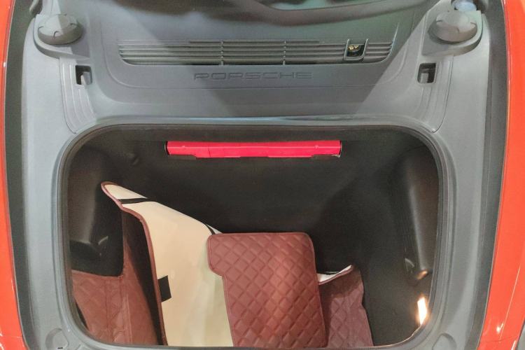 Used Porsche 718 2016 Cayman 2.0T Engine Bay