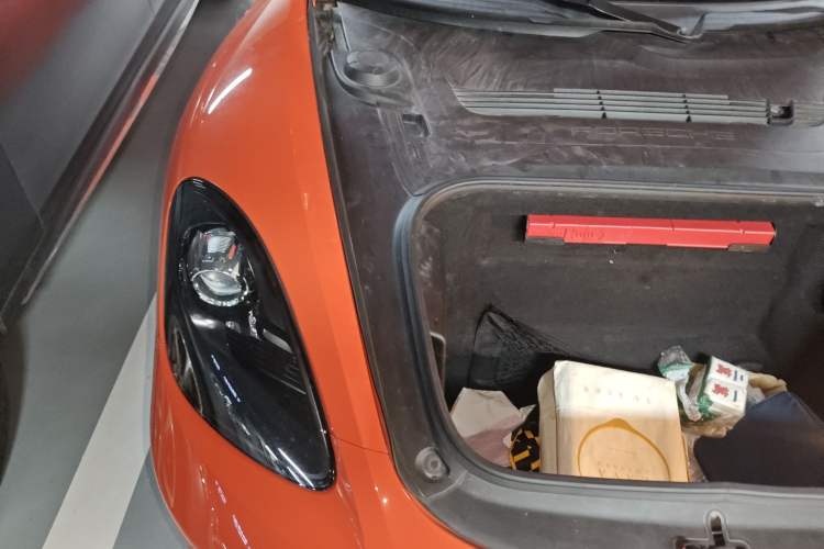 Used Porsche 718 2016 Boxster 2.0T Engine Bay Right
