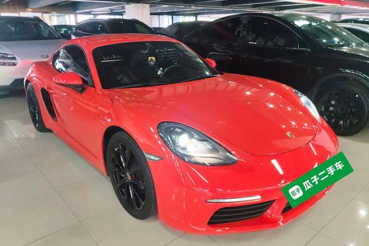 Used Porsche 718 2016 Cayman 2.0T Front Right 45 Deg