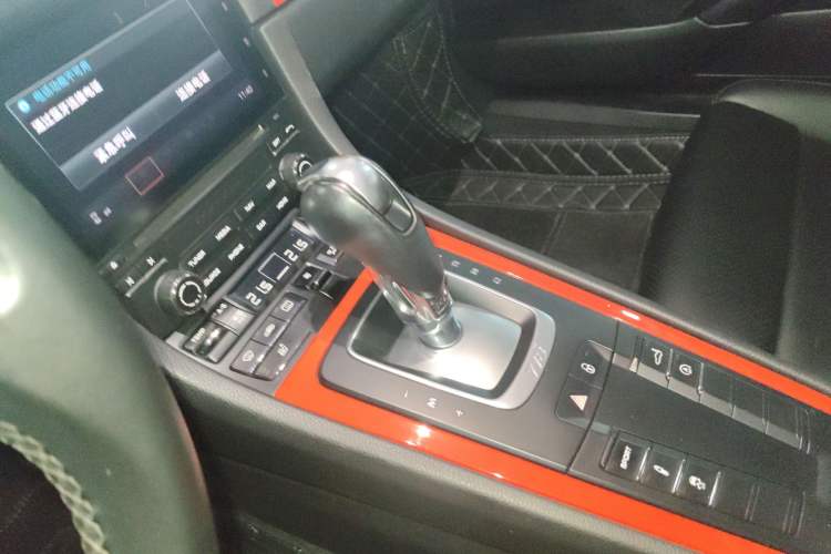 Used Porsche 718 2016 Cayman 2.0T Gear Lever