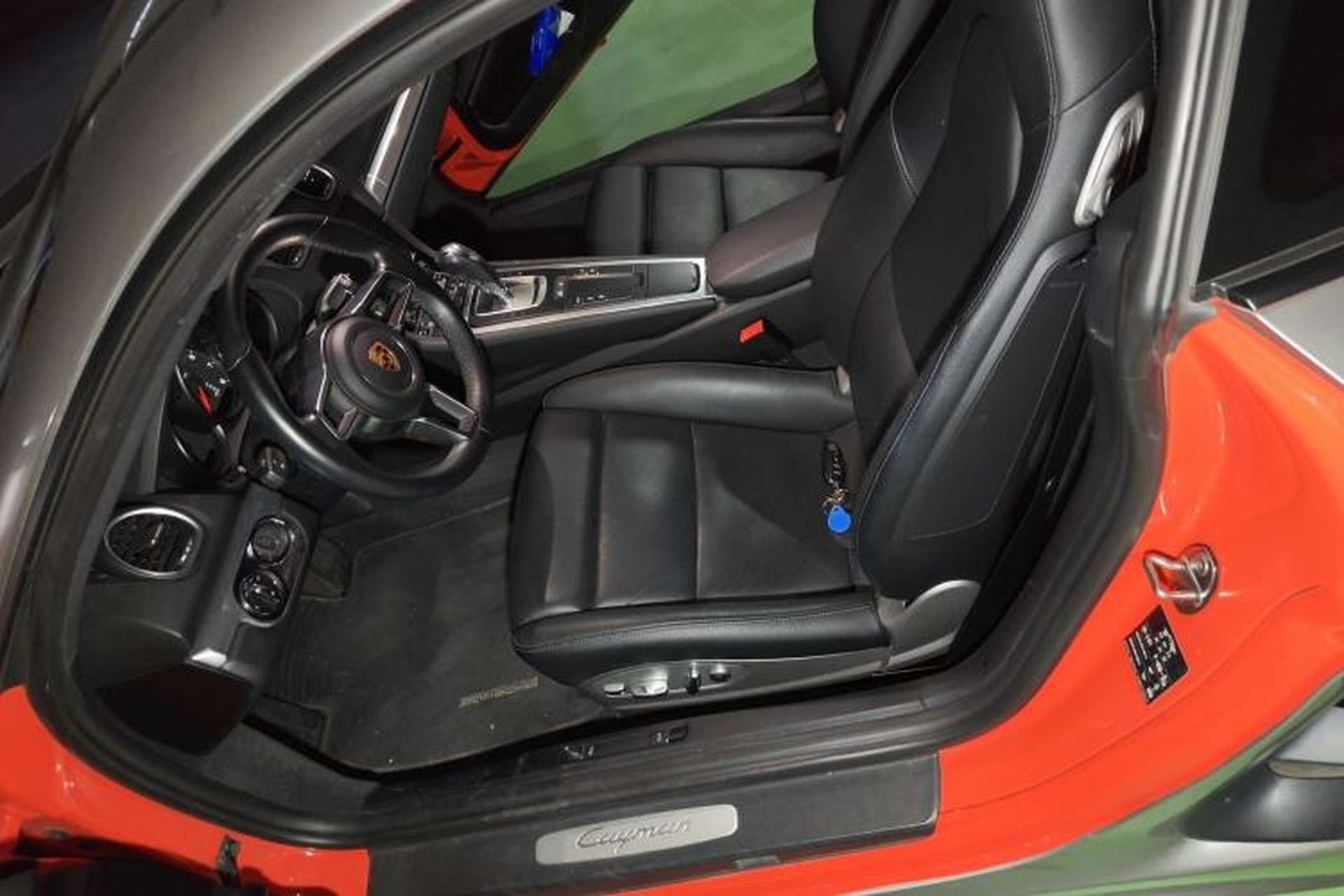 Used Porsche 718 2016 Cayman 2.0T Left Front Seat