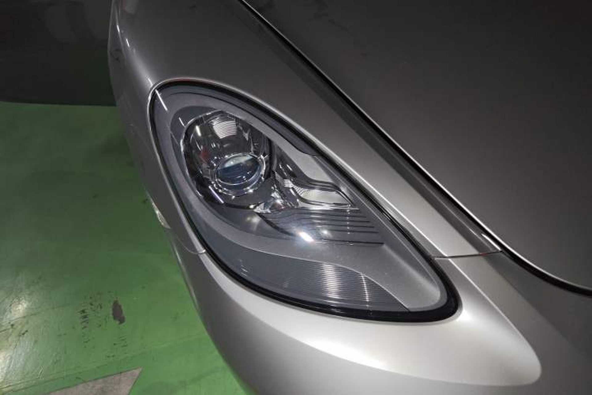 Used Porsche 718 2016 Cayman 2.0T Right Front Headlight