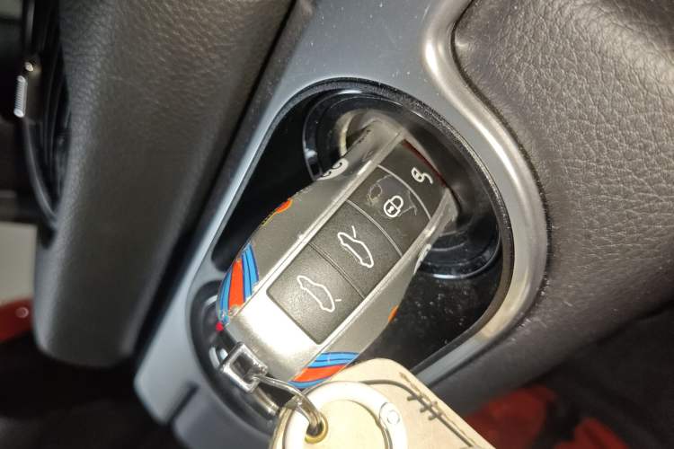 Used Porsche 718 2016 Boxster 2.0T Vehicle Key