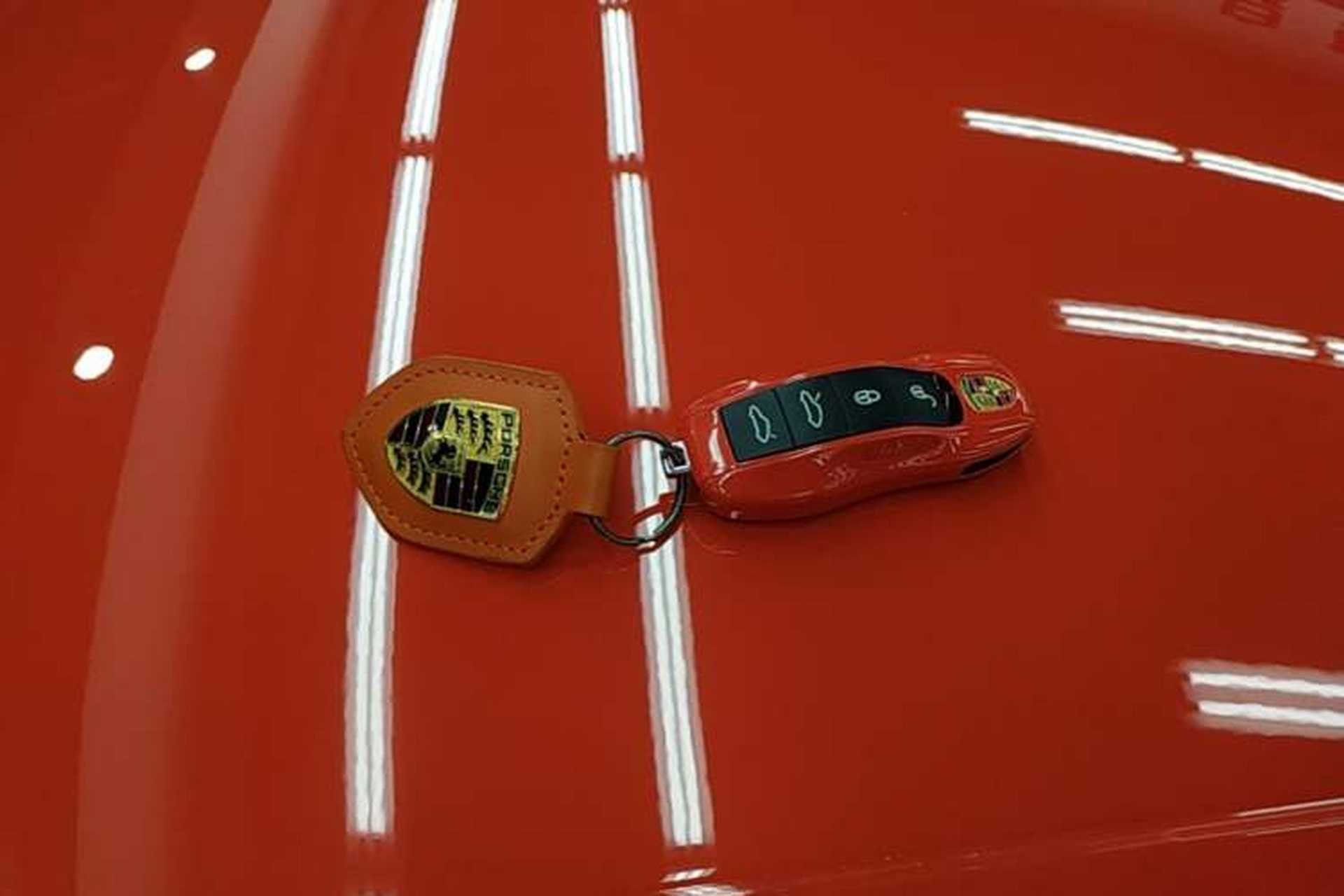 Used Porsche 718 2016 Cayman 2.0T Vehicle Key