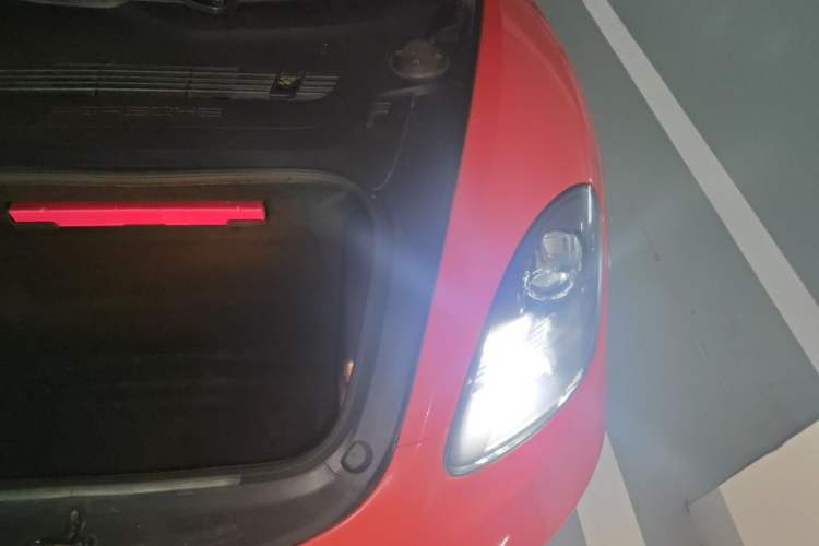 Used Porsche 718 2016 Cayman 2.0T Engine Bay Left