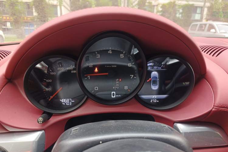 Used Porsche 718 2016 Boxster 2.0T Instrument Cluster