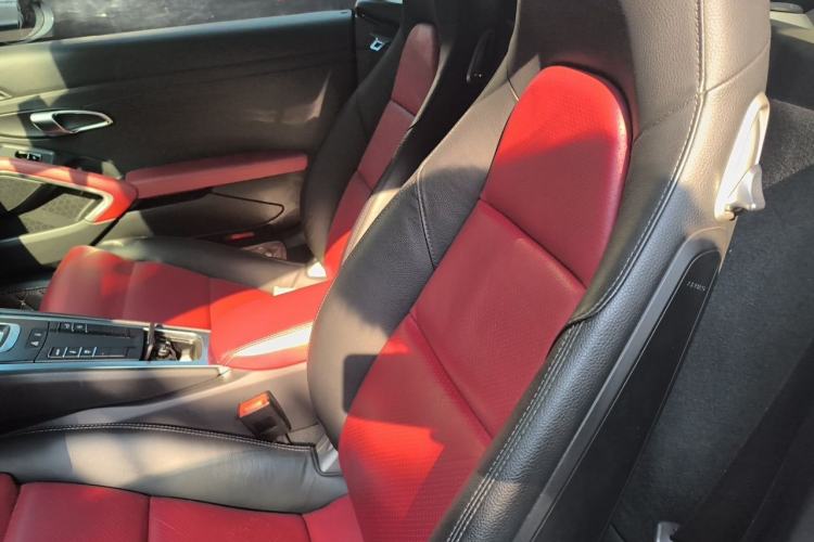 Used Porsche 718 2016 Cayman 2.0T Left Rear Seat