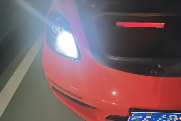 Used Porsche 718 2016 Cayman 2.0T Right Front Headlight