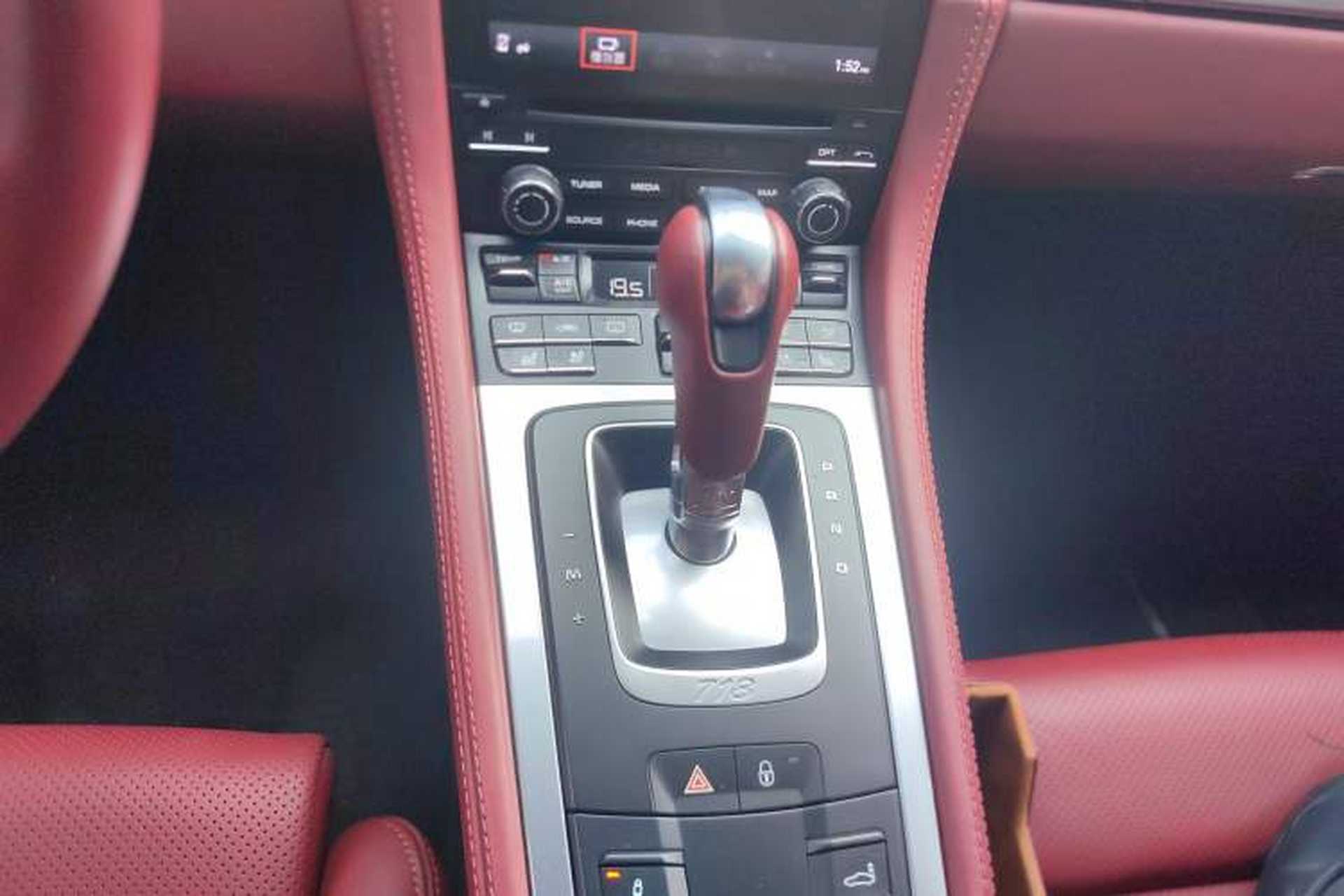Used Porsche 718 2016 Cayman 2.0T Gear Lever