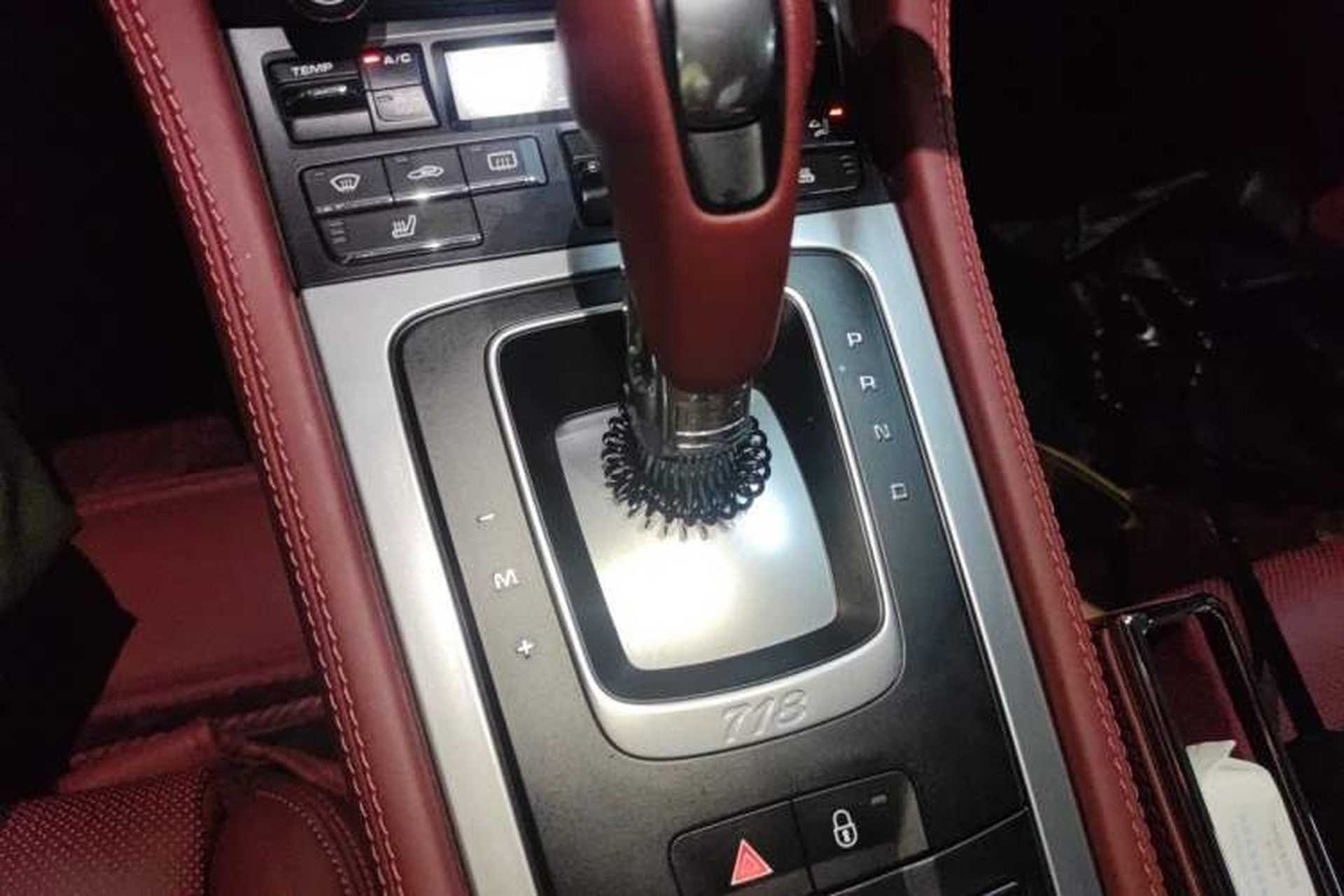 Used Porsche 718 2016 Cayman 2.0T Gear Lever