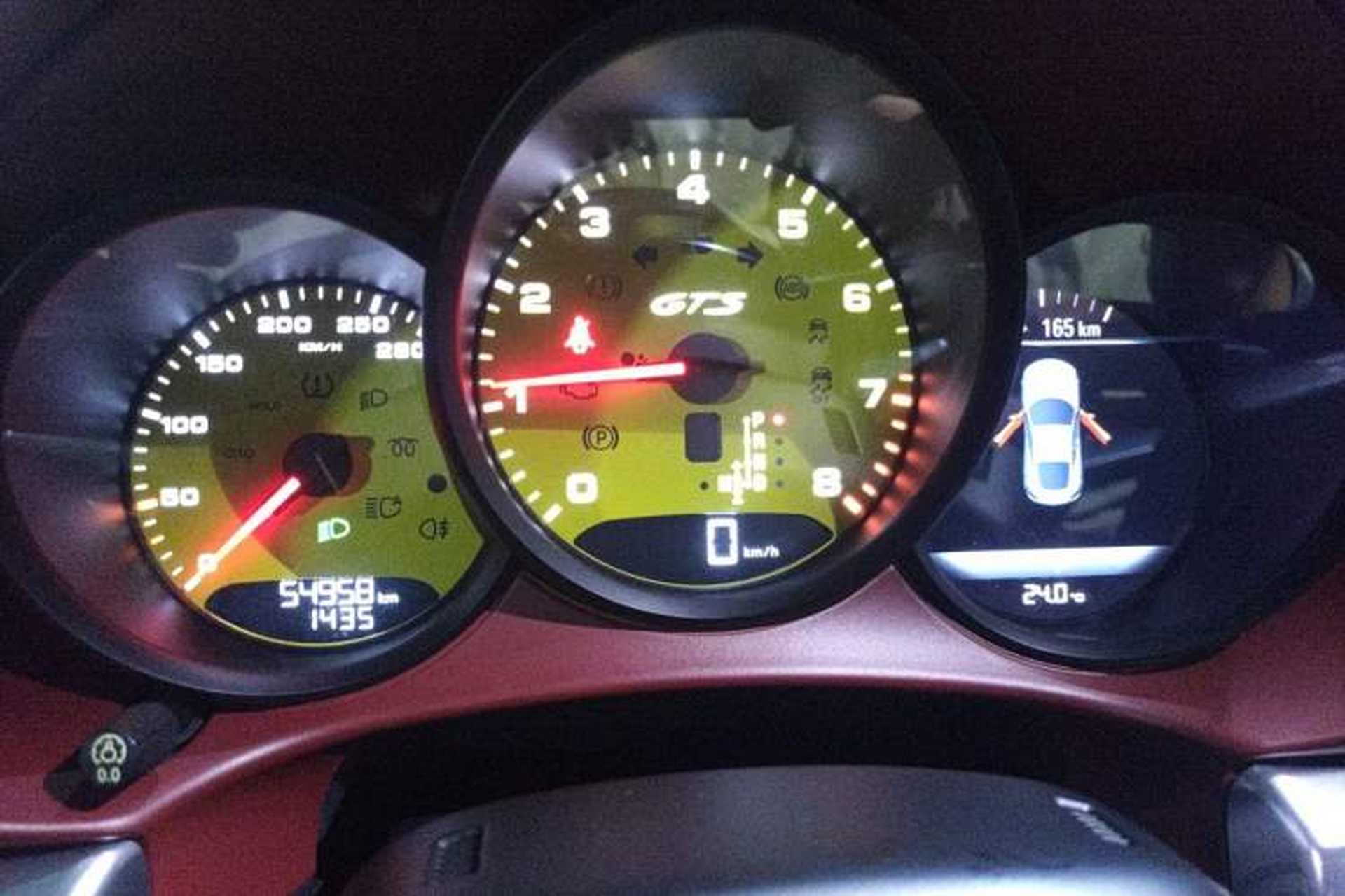 Used Porsche 718 2016 Cayman 2.0T Instrument Cluster