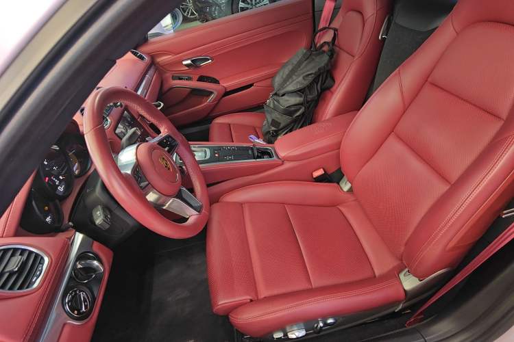 Used Porsche 718 2016 Cayman 2.0T Left Front Seat