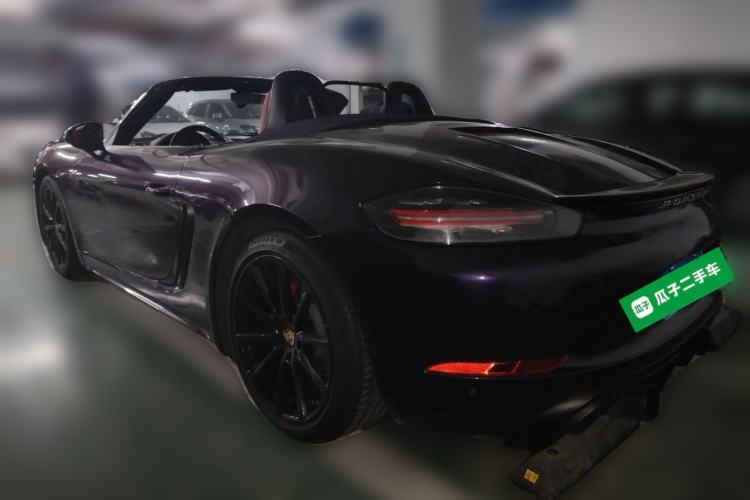 Used Porsche 718 2016 Boxster 2.0T Rear Left 45 Deg
