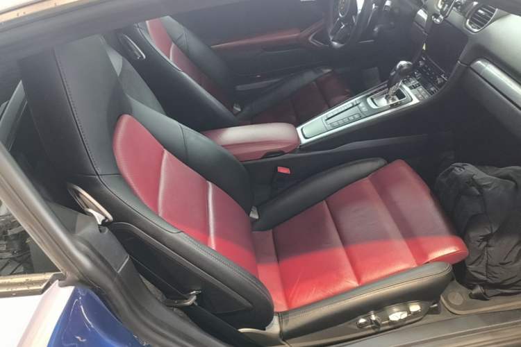 Used Porsche 718 2016 Cayman 2.0T Right Front Seat