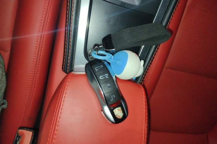 Used Porsche 718 2016 Boxster 2.0T Vehicle Key