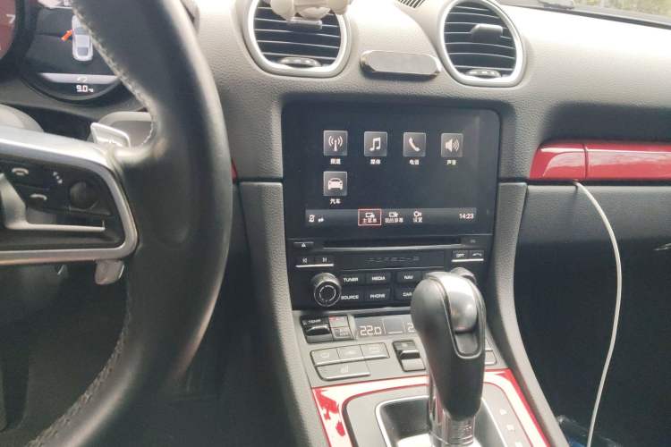 Used Porsche 718 2016 Cayman 2.0T Audio And AC Panel