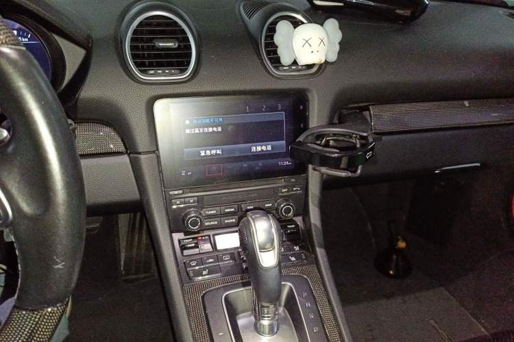 Used Porsche 718 2016 Cayman 2.0T Audio And AC Panel